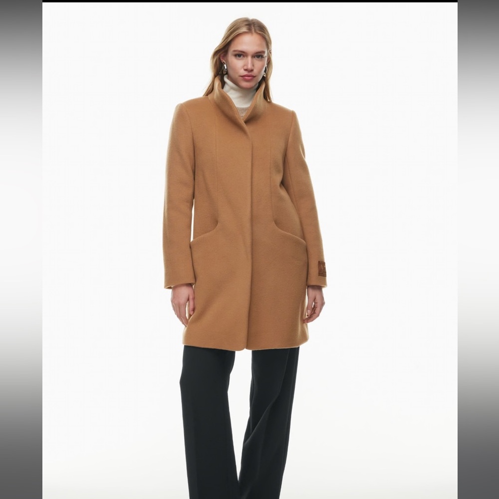 Aritzia cocoon coat